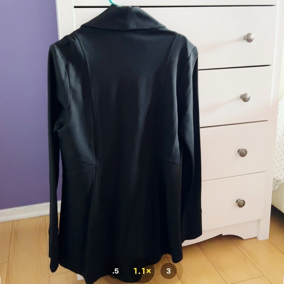 Black Jacket With Zipper - Picture 3 of 4